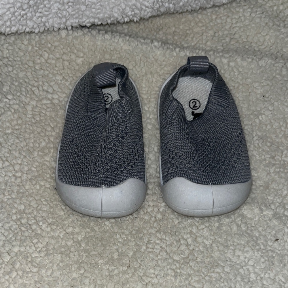 Josmo First Walking Shoe size 2 baby